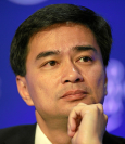 Premierminister <b>Abhisit Vejjajiva</b>. Quelle: World Economic Forum. - Premierminister-Abhisit_Vejjajiva_115px