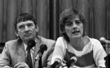 Otto Schily und Petra Kelly bei der Pressekonferenz der Grünen nach der Bundestagswahl 1983.