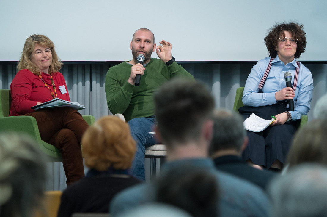 Panel I: Mehr Strom bitte! Dr. Christine Wörlen, Director, Arepo Consult ; Claus Fest, Leiter Produktmanagement Energiewirtschaft, EnBW - Energie Baden-Württemberg AG; Dr. Stefanie Groll, Heinrich-Böll-Stiftung