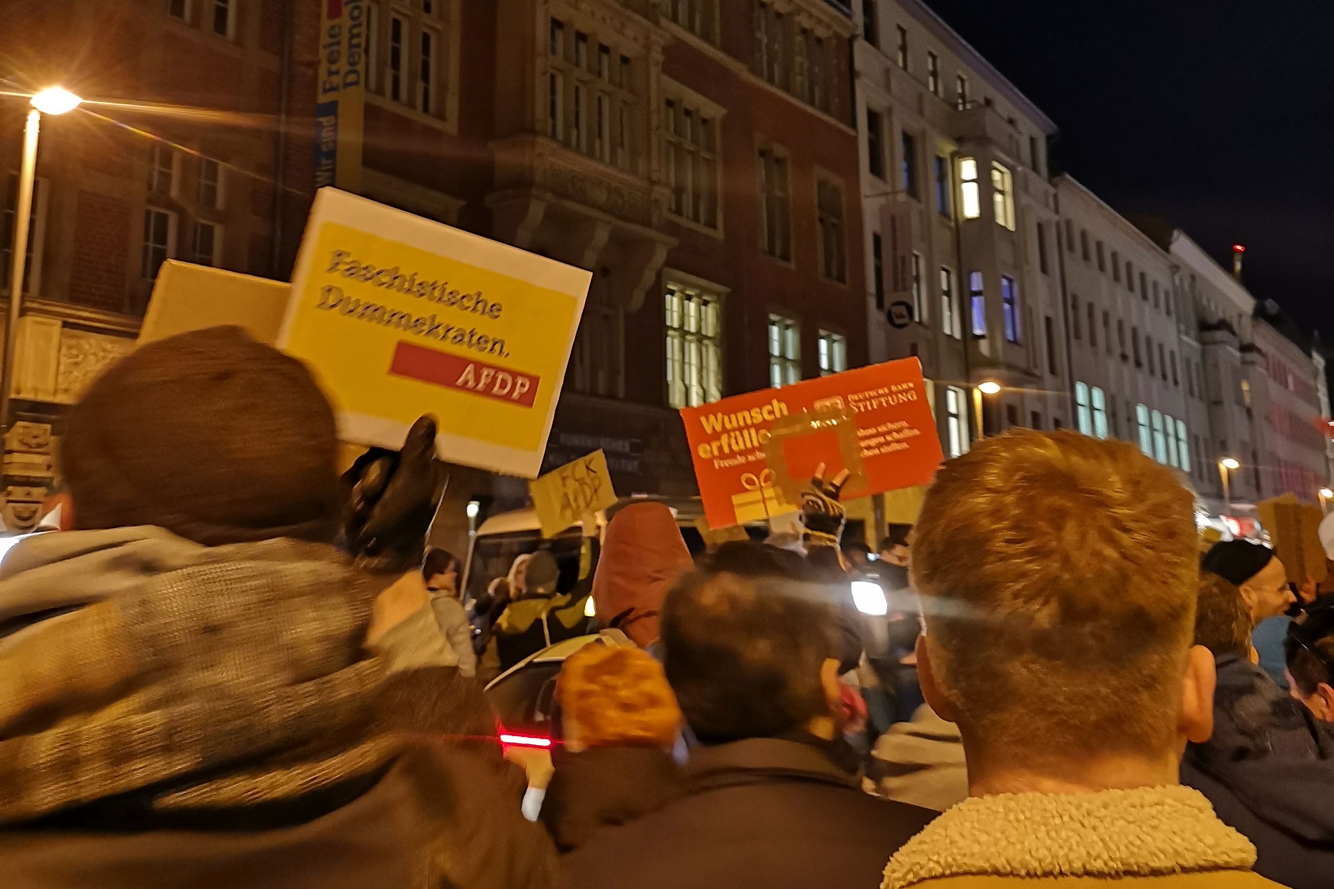 Proteste vor FDP-Zentrale Proteste vo der FDP-Parteizentrale in Berlin