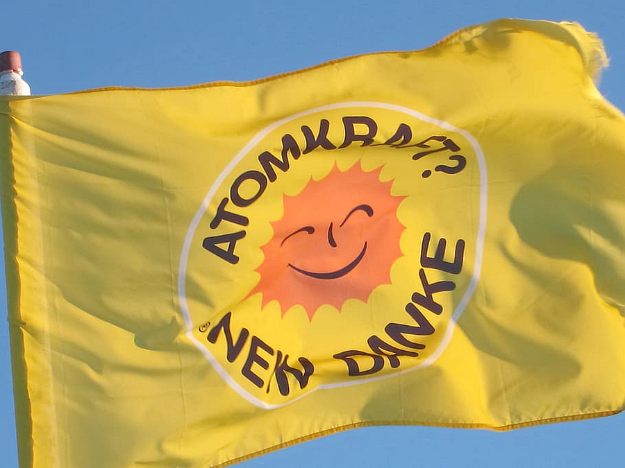 Atomenergie_Flagge: Atomkraft? Nein Danke Atomenergie_Flagge: Atomkraft? Nein Danke