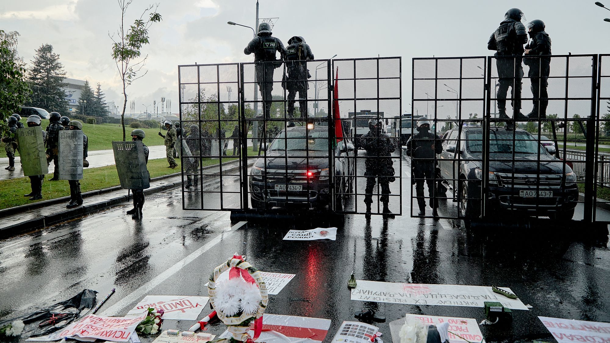 Polizeieinsatz in Minsk 2020 Polizei stoppt Demonstrierende