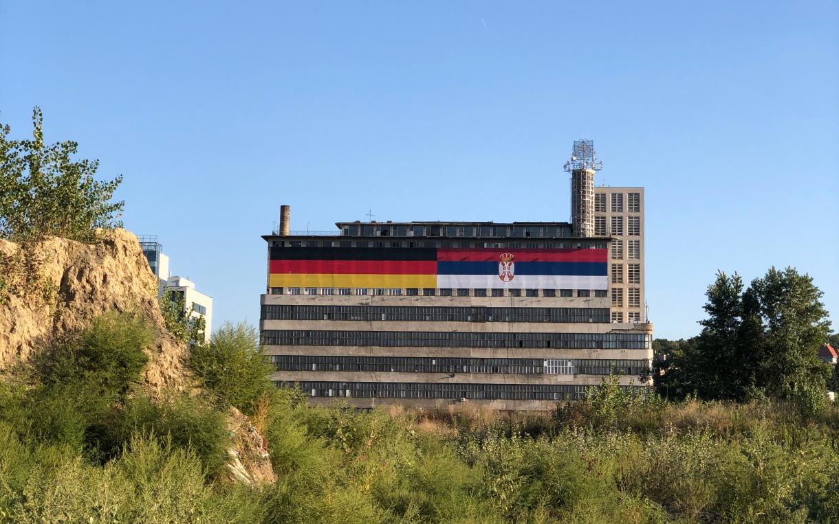 The BIGZ building in Belgrade decorated with the German and Serbian flags on the occasion of the Chancellor's Visit The BIGZ building in Belgrade decorated with the German and Serbian flags on the occasion of the Chancellor's Visit
