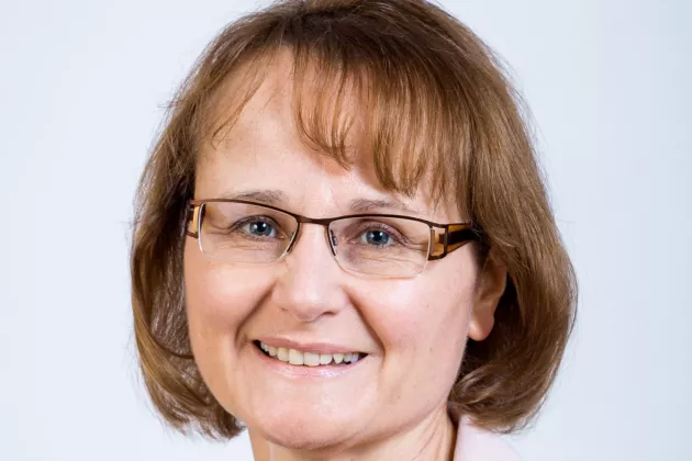 Porträt Evelyn Räder