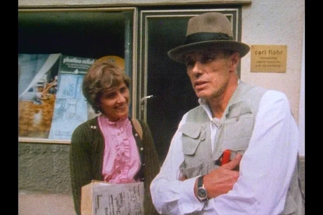 Petra Kelly und Joseph Beuys beim Wahlkampf in Bayern 1982.