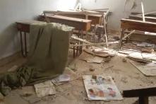 Ein zerstörtes Klassenzimmer in Idlib, Syrien