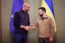 Der ukrainische Präsident Wolodymyr Selenskyj und der Präsidenten des Europäischen Rates Charles Michel in Kiew.