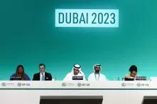 Foto von der Bühne der COP-Konferenz 28 in Dubai 2023