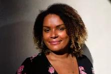 Porträt von Miriam Mona Mukalazi 