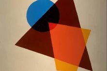 Illustration: Geometrische Formen mit überlappenden Flächen. Ein blauer und schwarzer Kreis überlagern ein großes braunes und ein rotes Dreieck.