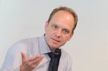 Dr. Justus Lentsch
