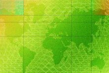 Weltkarte in Grüntönen, überzogen von Raster und Liniennetz; Kontinente schemenhaft, Hintergrund mit geometrischen Strukturen.