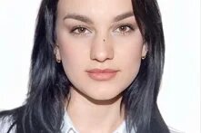 Portrait Empa Kurti
