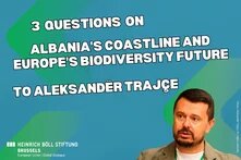 Graphic with a portrait of Aleksandër Trajçe. Text: “3 Questions on Albania’s Coastline and Europe’s Biodiversity Future.” Heinrich Böll Foundation.
