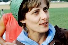 Portrait von Petra Kelly bei einer Demonstration in Mutlangen 1982