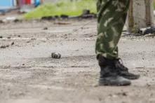 Ukrainischer Soldat in der Nähe von Sloviansk