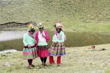 Quechua-Bäuerinnen im südperuanischen Hochland