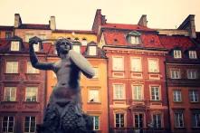 Monument mermaid in Warsaw