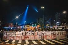Menschen demonstrieren in Brasilien