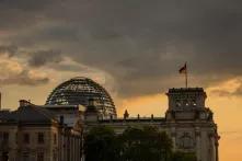 Reichstagsgebäude vor Sonnenuntergang