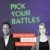 Foto mit der Aufschrift „Pick Your Battles“. Jan Philipp Albrecht diskutiert mit Helene Bubrowski.