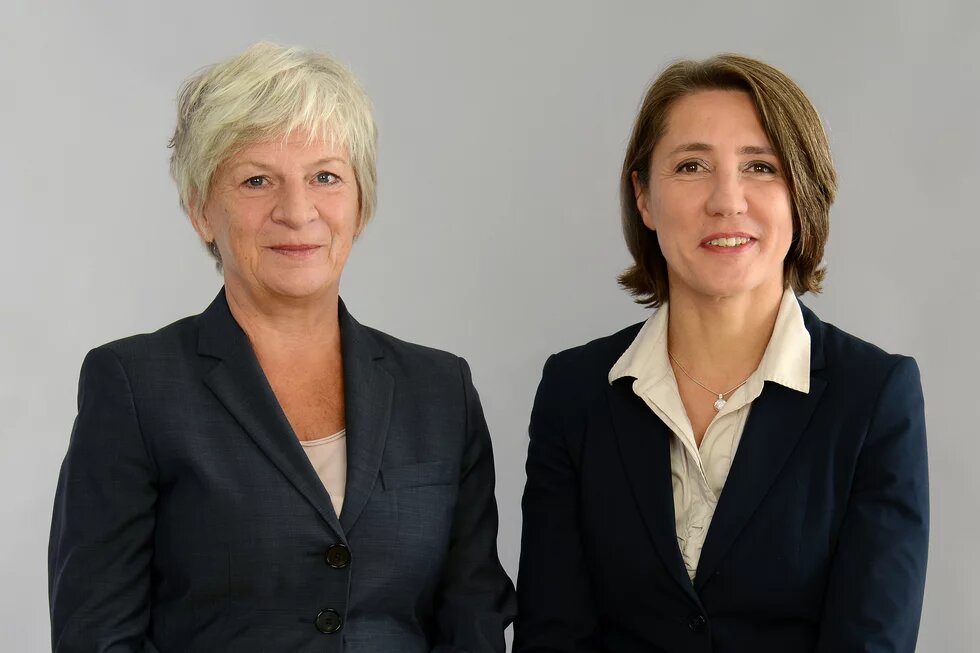Barbara Unmüßig und Ellen Ueberschär (Doppelspitze der Heinrich-Böll-Stiftung) Portrait Barabara Unmüßig und Ellen Überschär