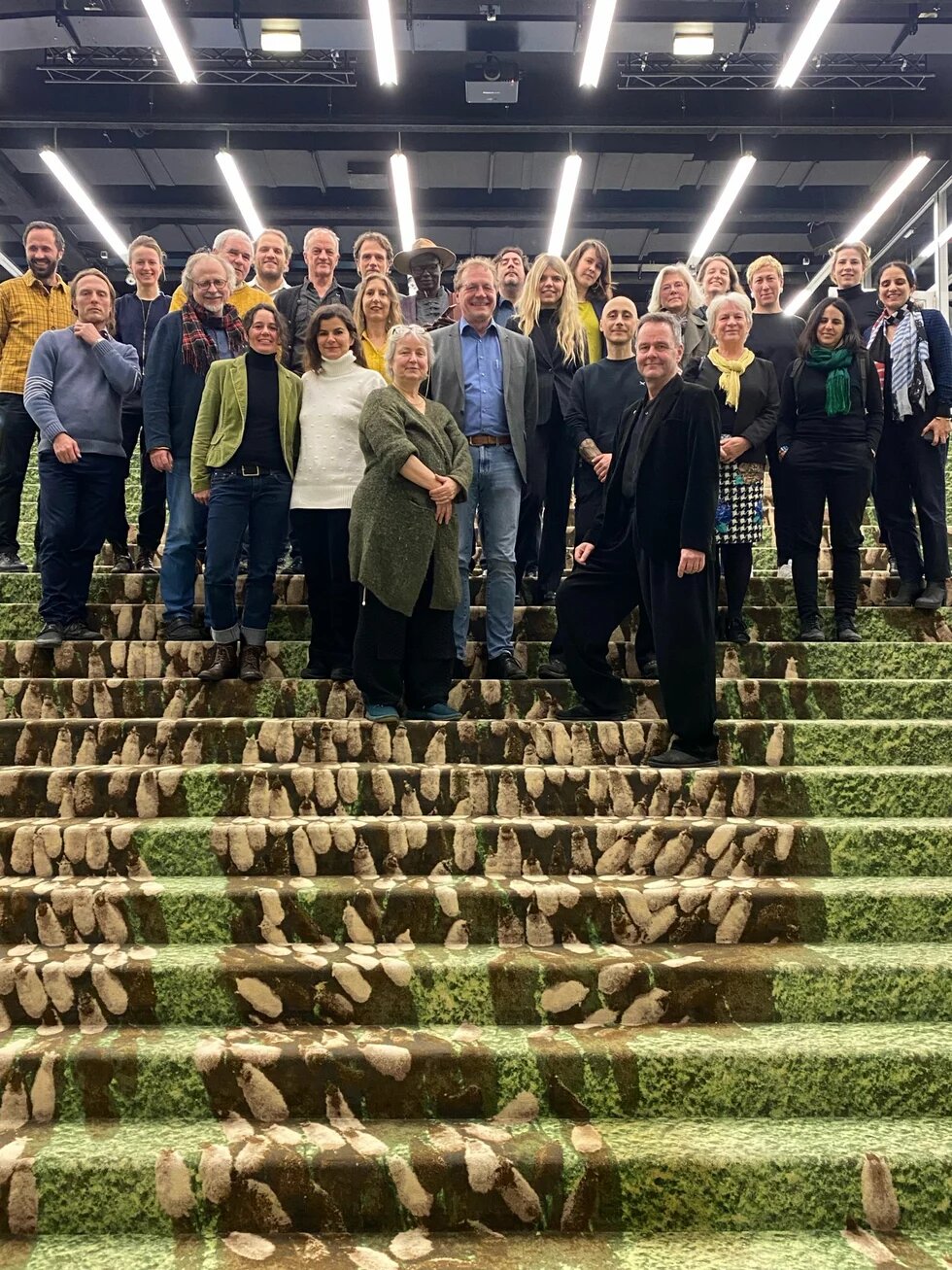 Internationale Teilnehmende des Workshops Rechte der Natur auf dem grünen Teppich, Heinrich-Böll-Stiftung, Berlin. 