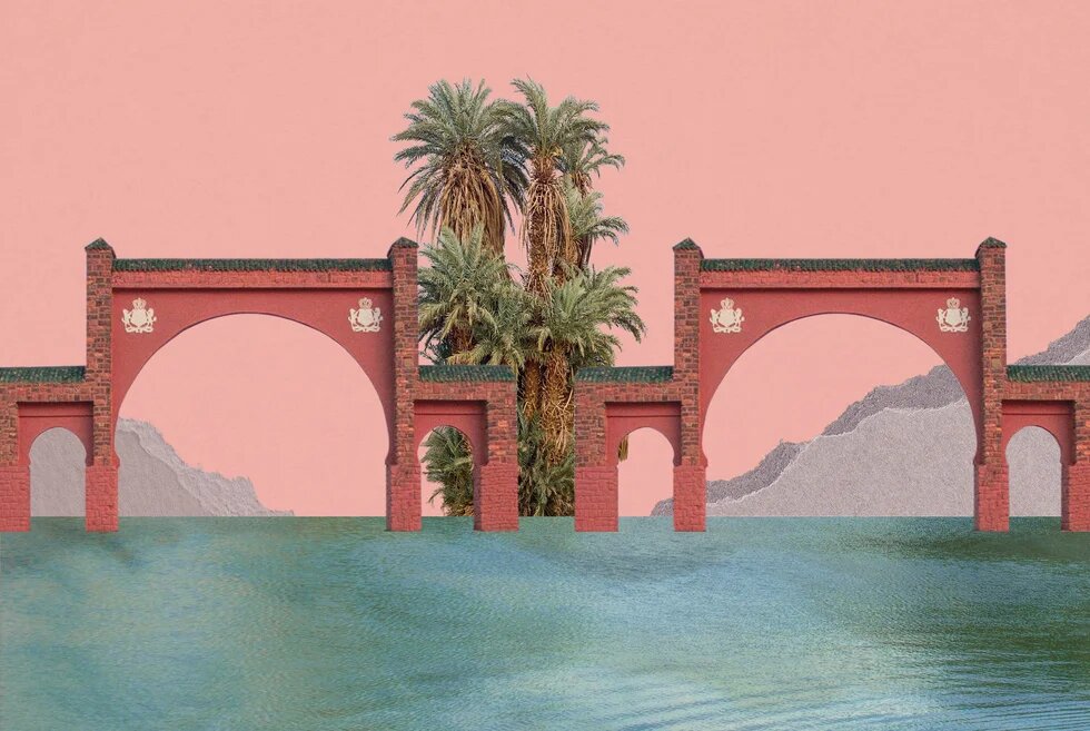Collage: Verzierte Torbögen aus rotem Stein schweben über Wasser, in der Mitte erheben sich Palmen, an den Seiten ein Gebirge, der Himmel ist rosa eingefärbt.