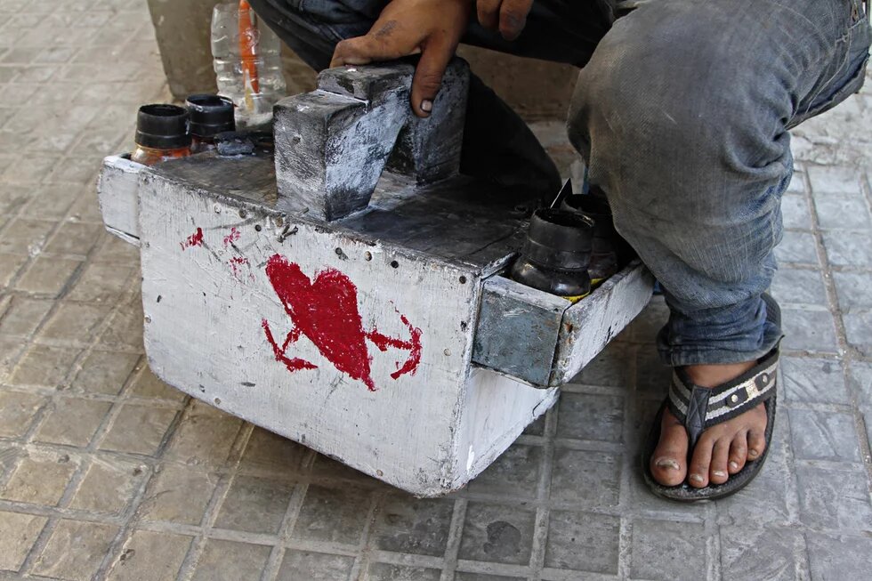 Ein syrischer Schuhputzer / Beirut, Libanon (2013)