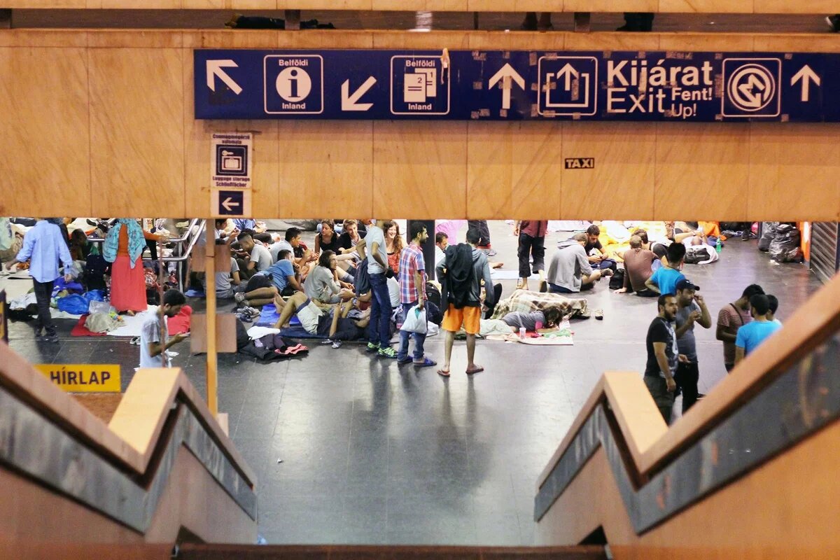 Flüchtlinge am Bahnhof