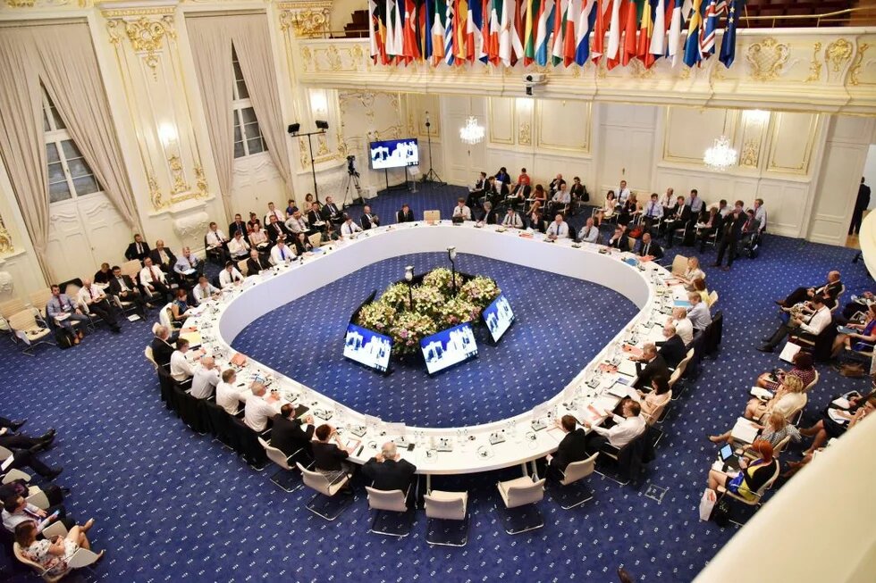 Tour de Table in Bratislava/European Council Round Table: Ministers and State Secretaries for European Affairs