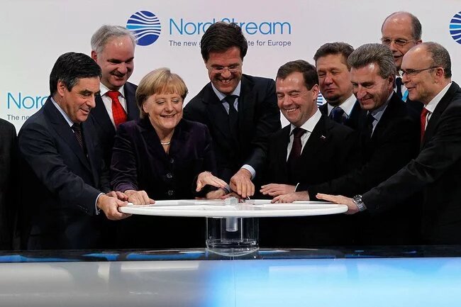 Ceremony of opening of gasoline Nord Stream. Among others Angela Merkel and Dmitry Medvedev Ceremony of opening of gasoline Nord Stream
