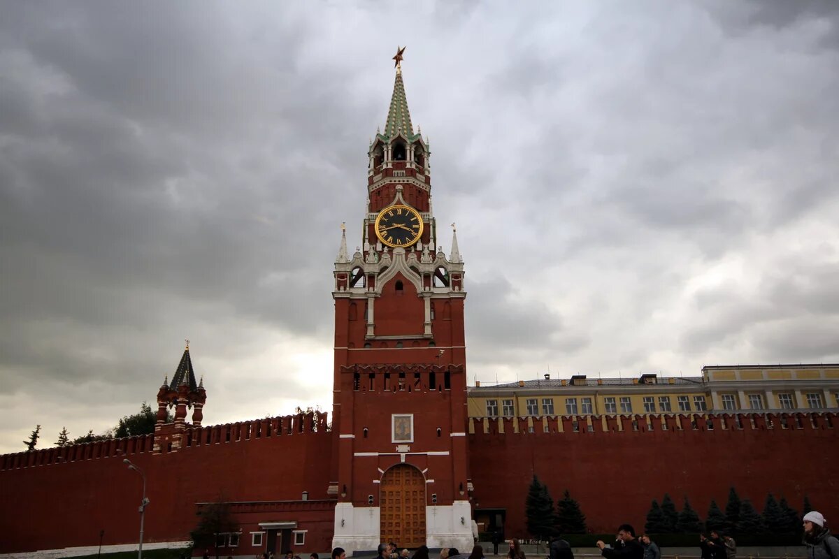 Trinity Kremlin Tower (Troitskaya). Moscow’s Red Square - Russia, Set2013 Turm des Moskauer Kreml, Roten Platz in Moskau - Russland
