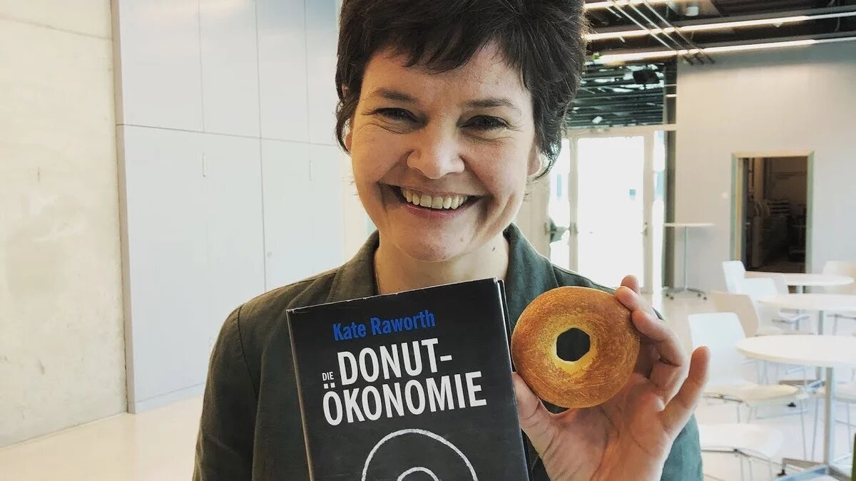 Kate Raworth in der Heinrich-Böll-Stiftung Kate Raworth in der Heinrich-Böll-Stiftung