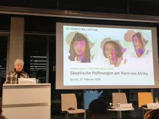 Barbara Unmüßig zur Eröffnung der Launch der Veranstaltungsreihe „reGain Space – Die Zukunft ist Jetzt!“ Barbara Unmüßig zur Eröffnung der Launch der Veranstaltungsreihe „reGain Space – Die Zukunft ist Jetzt!“