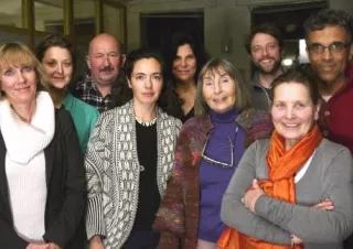 Die Jury 2015. V.l.n.r.: Claudia Gehre, Anna Sofie Hartmann, Martin Zint, Lena Müller, Katrin Schlösser, Ruth Marianne Wündrich-Brosien, Michael Kotschi, Helgard Gammert, Andreas Altenhof Die Jury 2015. V.l.n.r.: Claudia Gehre, Anna Sofie Hartmann, Martin Zint, Lena Müller, Katrin Schlösser, Ruth Marianne Wündrich-Brosien, Michael Kotschi, Helgard Gammert, Andreas Altenhof