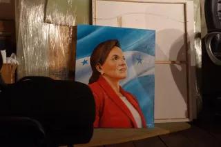 Honduras' Präsidentin: Xiomara Castro. Gemälde mit Honduras' Präsidentin: Xiomara Castro.