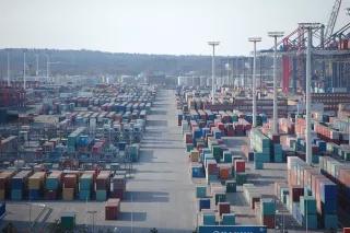 Container im Hamburger Hafen Container im Hamburger Hafen