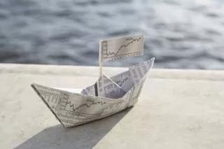 Börsenpapierschiff