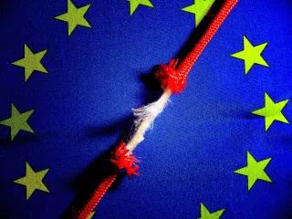 Europaflagge, Zerreißprobe Europaflagge, Zerreißprobe