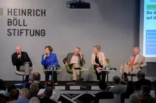 Außenpolitische Jahrestagung 2016 Podium der 17. Außenpolitischen Jahrestagung