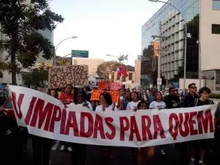 Protesto da campanha "Olimpíada para quem?" no Rio de Janeiro Foto: Divulgação/Comitê Popular Rio Copa e Olimpíadas Die Demonstrierenden fragen sich: Olympia für wen?