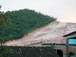 Rio de Janeiro – Consequences of Deforestation New Economy of Nature: REDD does not prevent deforestation