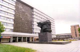 Karl Marx Head Chemnitz 1999 Karl Marx Head Chemnitz 1999