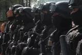 Mexiko unter Präsident López _ Bild: Mexikanische Militärs in Reih und Glied