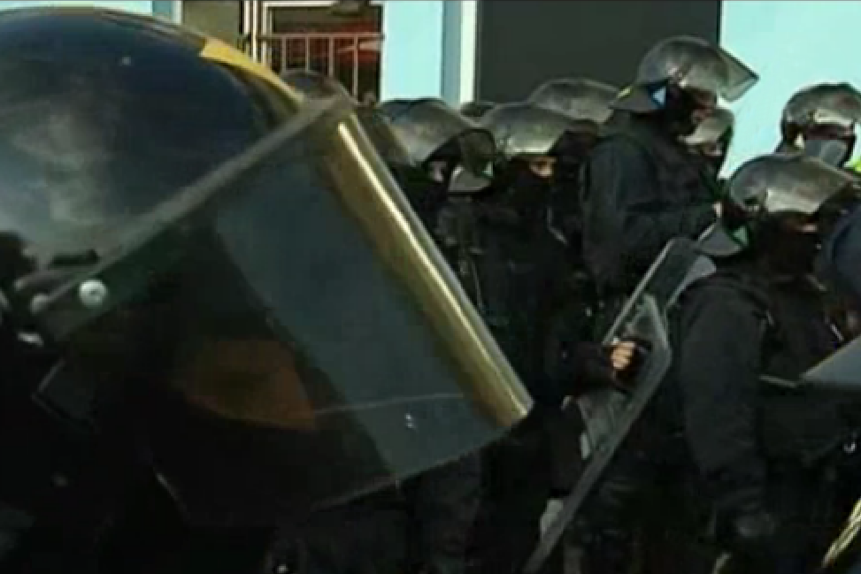Polizeiaufmarsch zur Anti-Roma-Demo in Tschechien