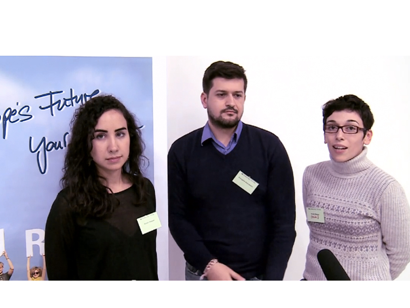 Die griechischen Aktivist/innen Styliani Kampani, Evangolos Astyrakakis und Kyriaki Metaxa Die griechischen Aktivist/innen Styliani Kampani, Evangolos Astyrakakis und Kyriaki Metaxa