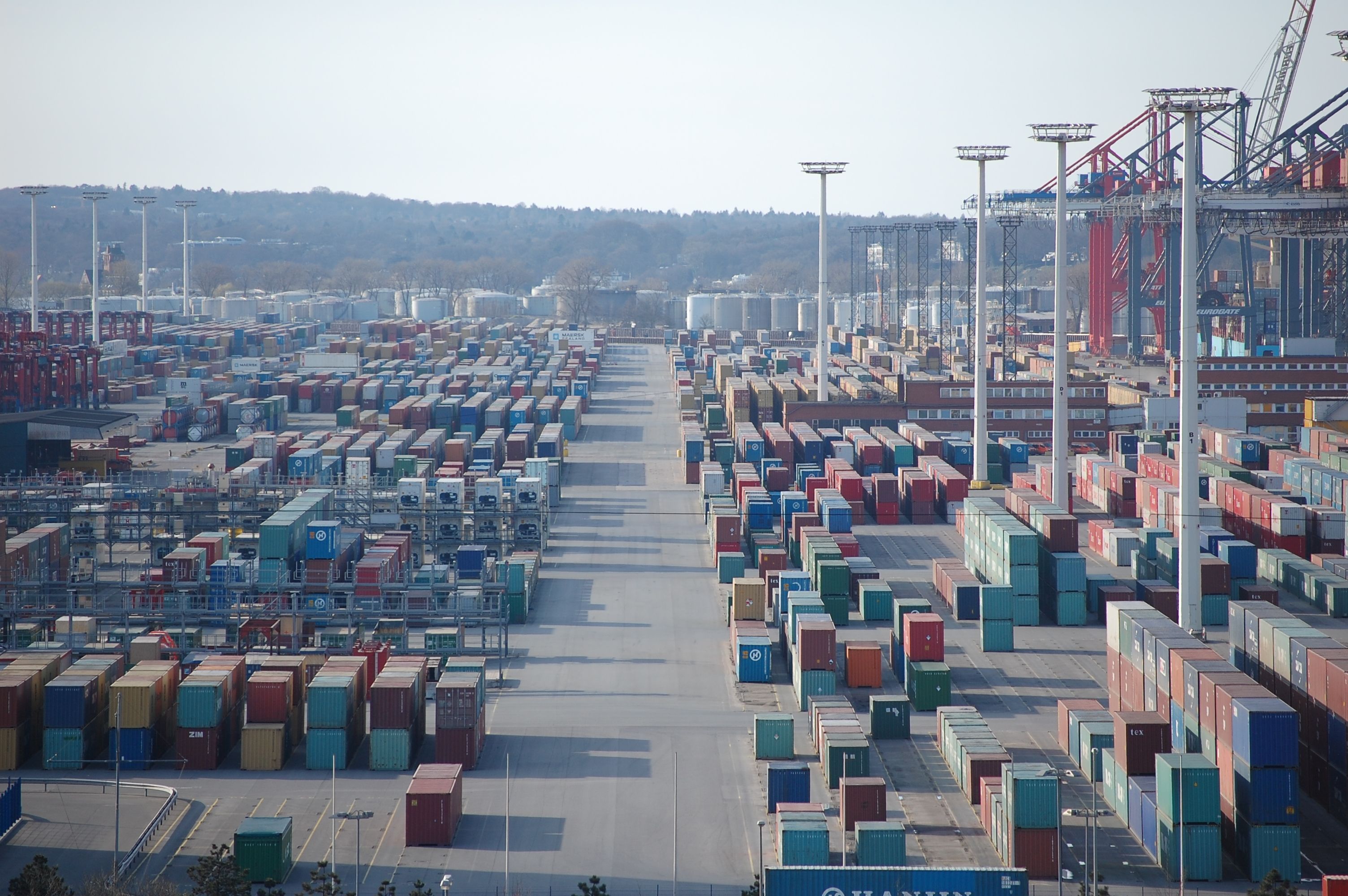 Container im Hamburger Hafen Container im Hamburger Hafen
