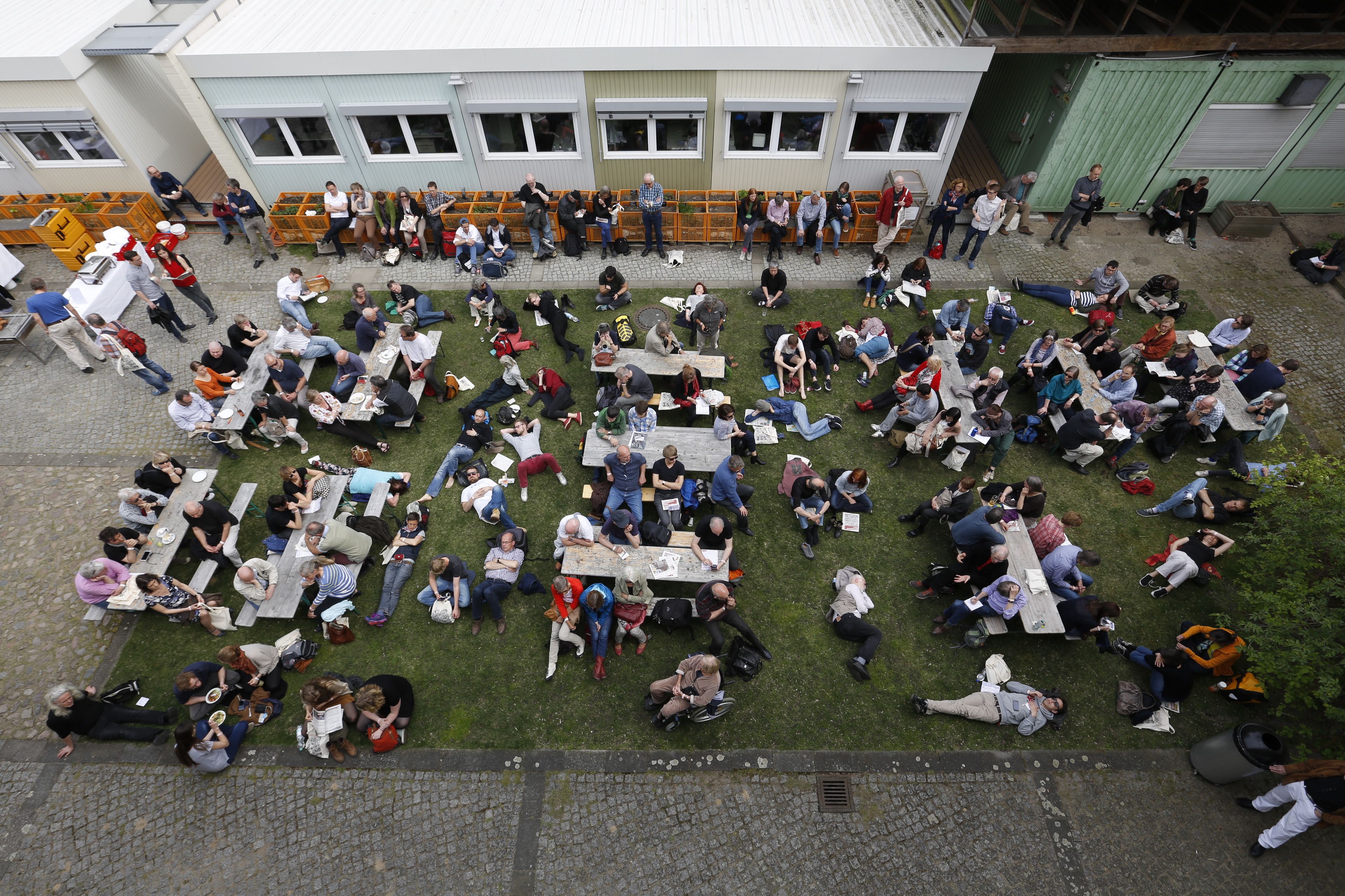 Besucher/innen des taz-Gedönskongresses 2015 Besucher/innen des taz-Gedönskongresses 2015