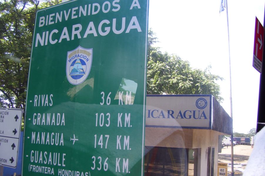 An der Grenze zu Nicaragua An der Grenze zu Nicaragua